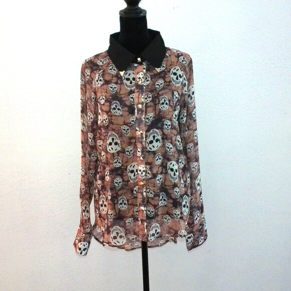 Mona B, Beige skull pattern blouse, with metal studs for buttons, day of dead - Picture 6 of 10